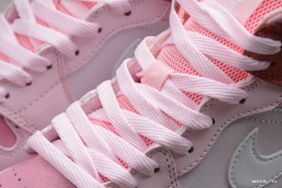 Cheap EP CW5379-600 Digital Air (W) Pink Jordan CW5379-600 Mid 1 0329